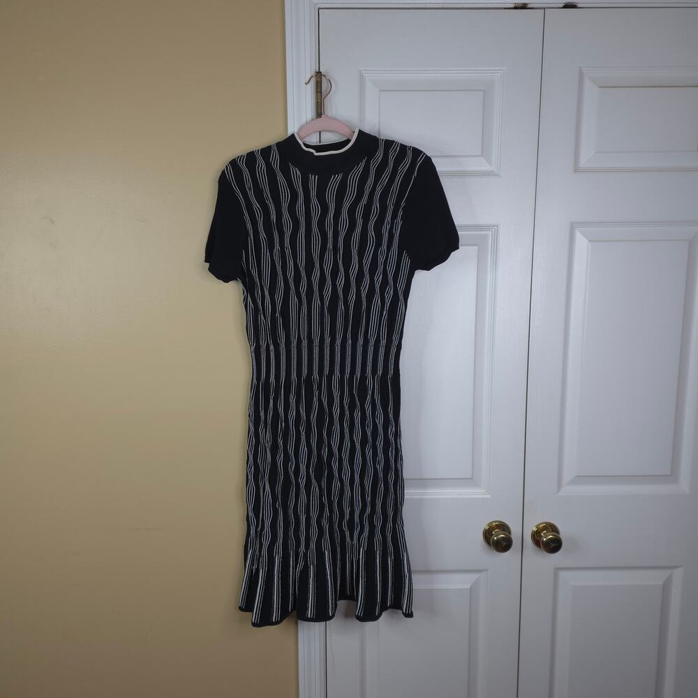 Shoshanna Black White Textured Chevron Knit Sweater Dress Mock Neck Medium